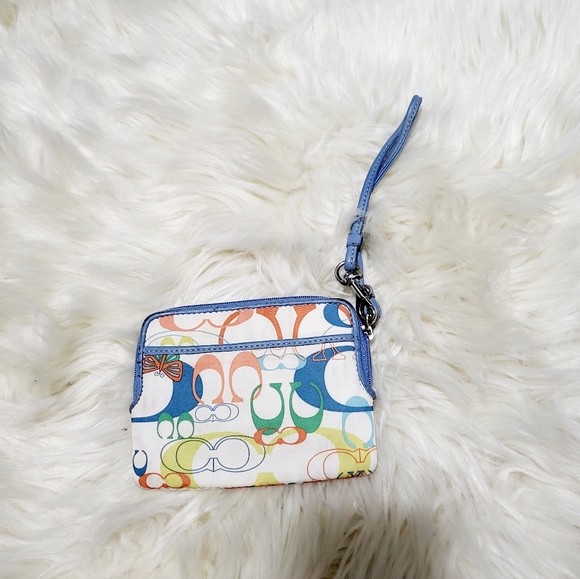 Vintage Coach Wristlet - Picture 2 of 5